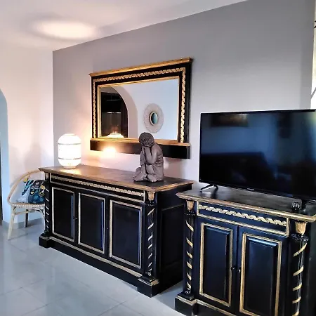 Rdc Pieds Dans L'eau Apartment